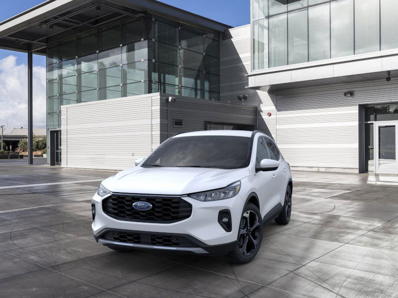 2025 Ford Escape Hybrid ST-Line Select photo 2