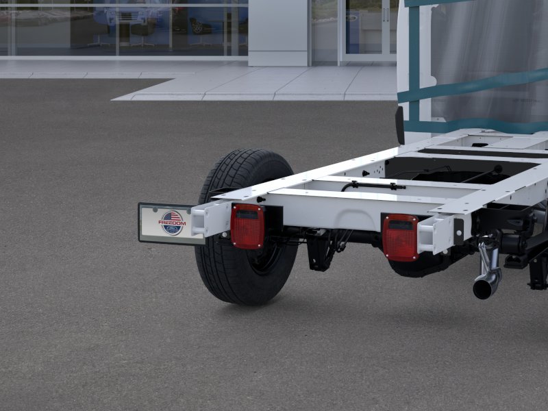 2025 Ford Transit Cutaway Base - Photo 42