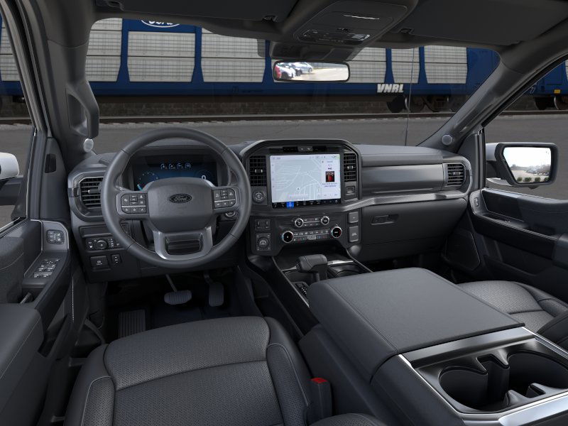2025 Ford F-150 Lariat 9