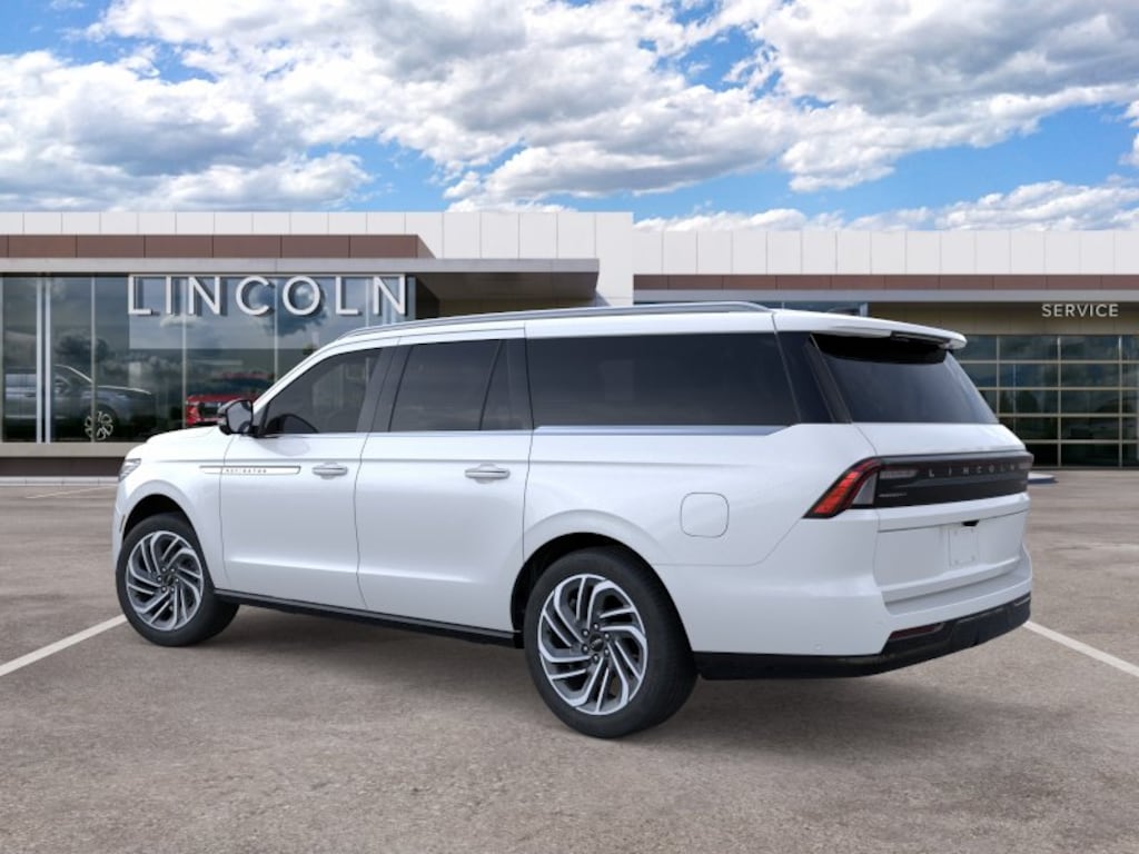 New 2026 Lincoln Navigator L Reserve SUV