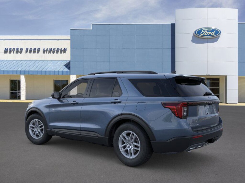 New 2026 Ford Explorer Active Sport Utility