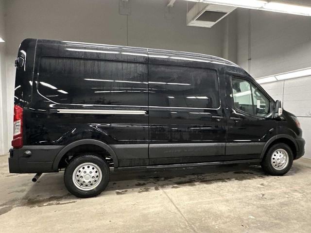 Thumbnail: 2026 Ford Transit Series - 34