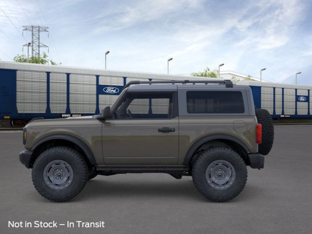 New 2025 Ford Bronco Base SUV