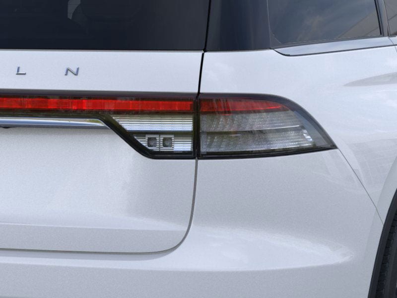 Thumbnail: 2025 Lincoln Aviator - 43