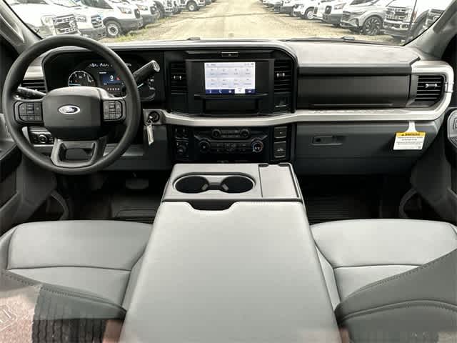 Thumbnail: 2025 Ford  - 42