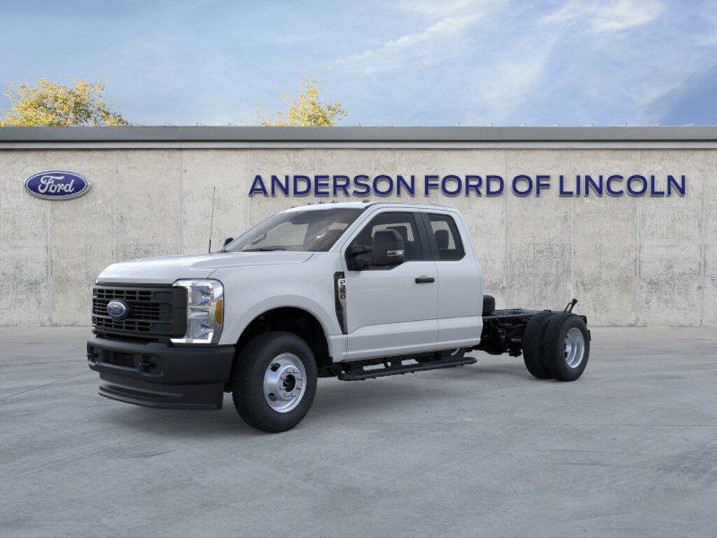 New 2026 Ford Chassis Cab F-350 XL TRUCK