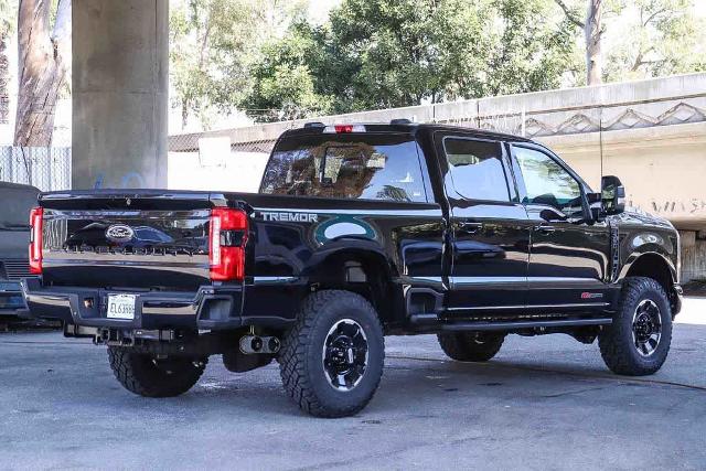 Thumbnail: 2025 Ford F-350 - 41