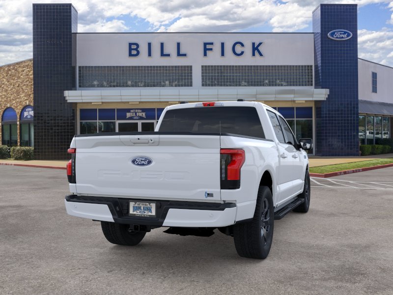 2025 Ford F-150 Lightning Flash - Photo 8