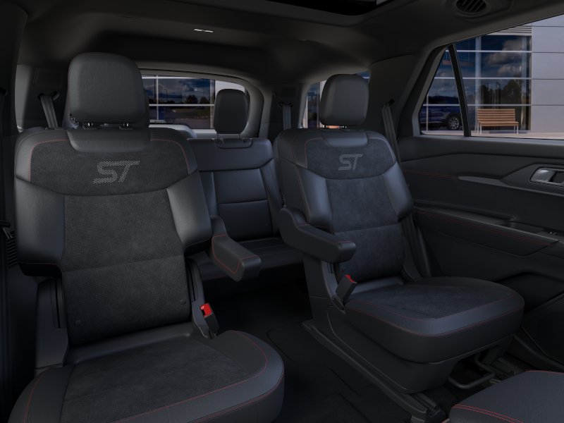 2026 Ford Explorer ST - Photo 22