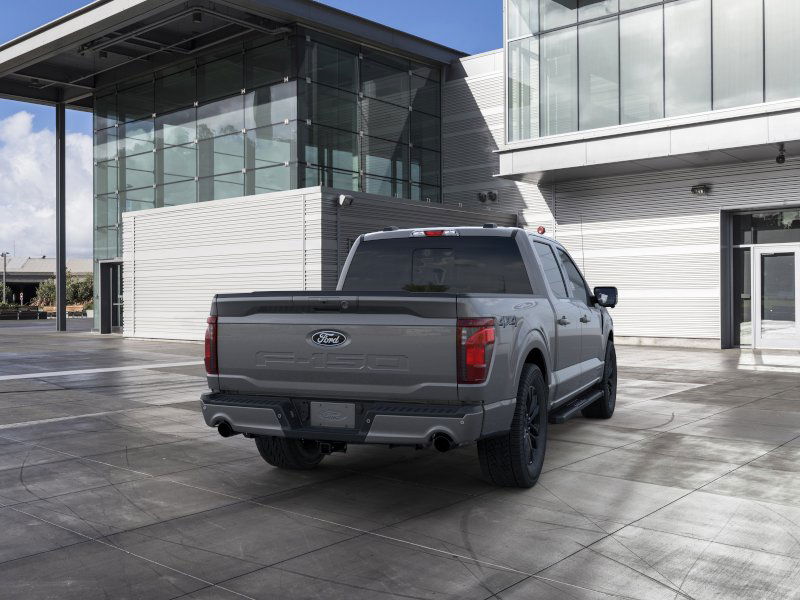 2025 Ford F-150 XLT 8