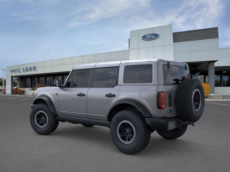 2025 Ford Bronco Badlands photo 3