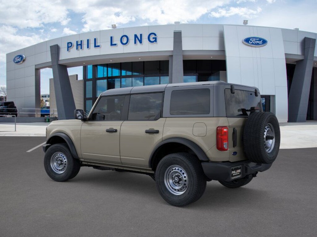 New 2025 Ford Bronco Base SUV