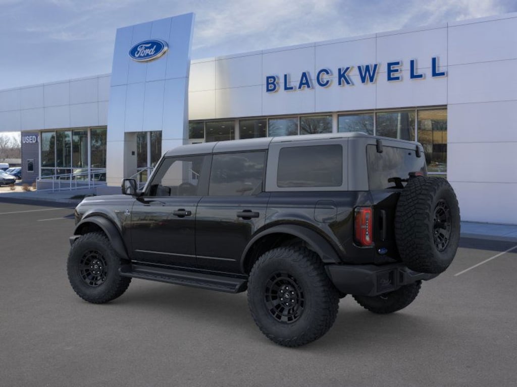 New 2026 Ford Bronco Outer Banks SUV