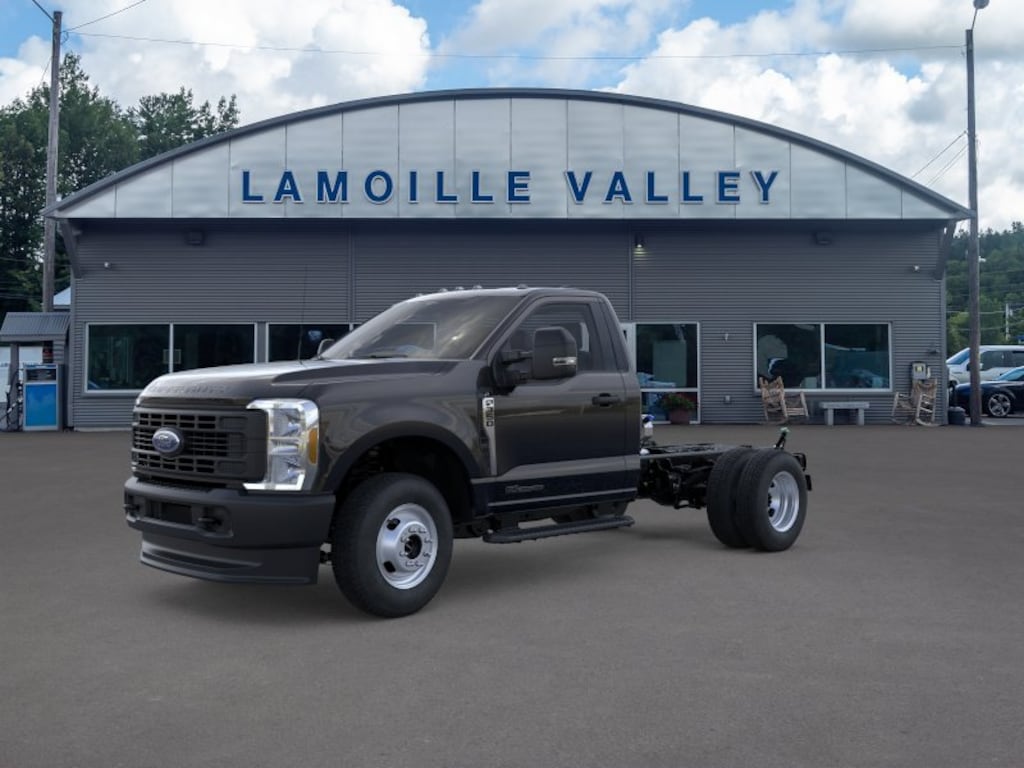 New 2026 Ford F-350SD XL Chassis