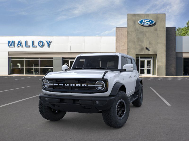2025 Ford Bronco Outer Banks photo 2