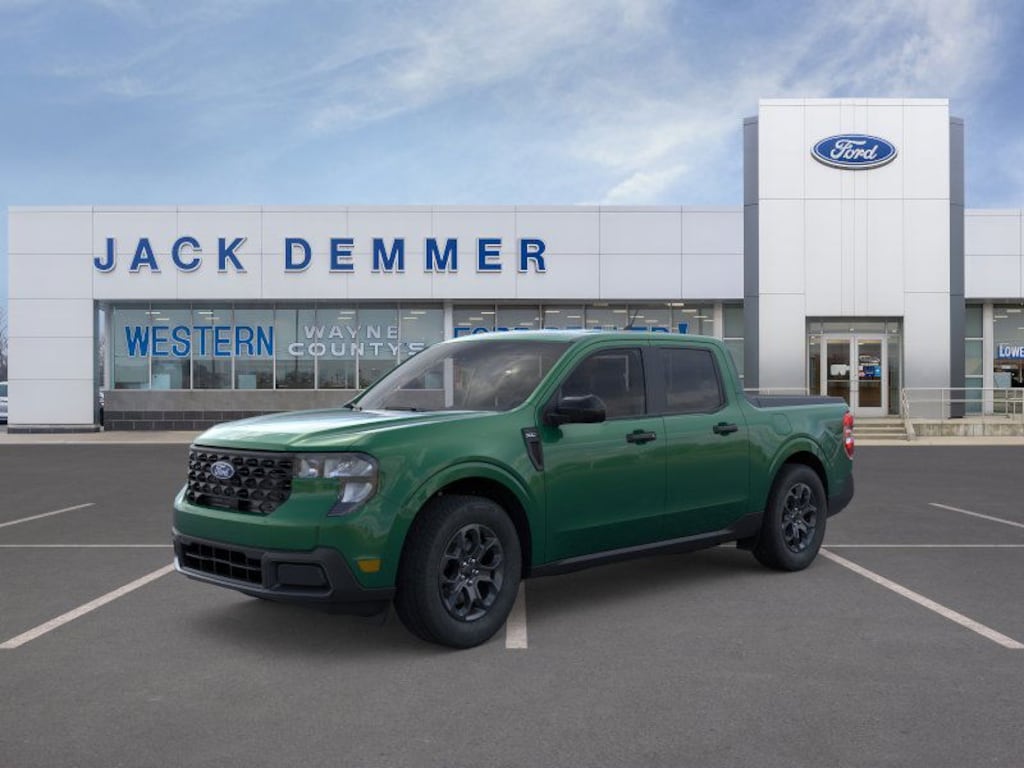 New 2025 Ford Maverick XLT TRUCK