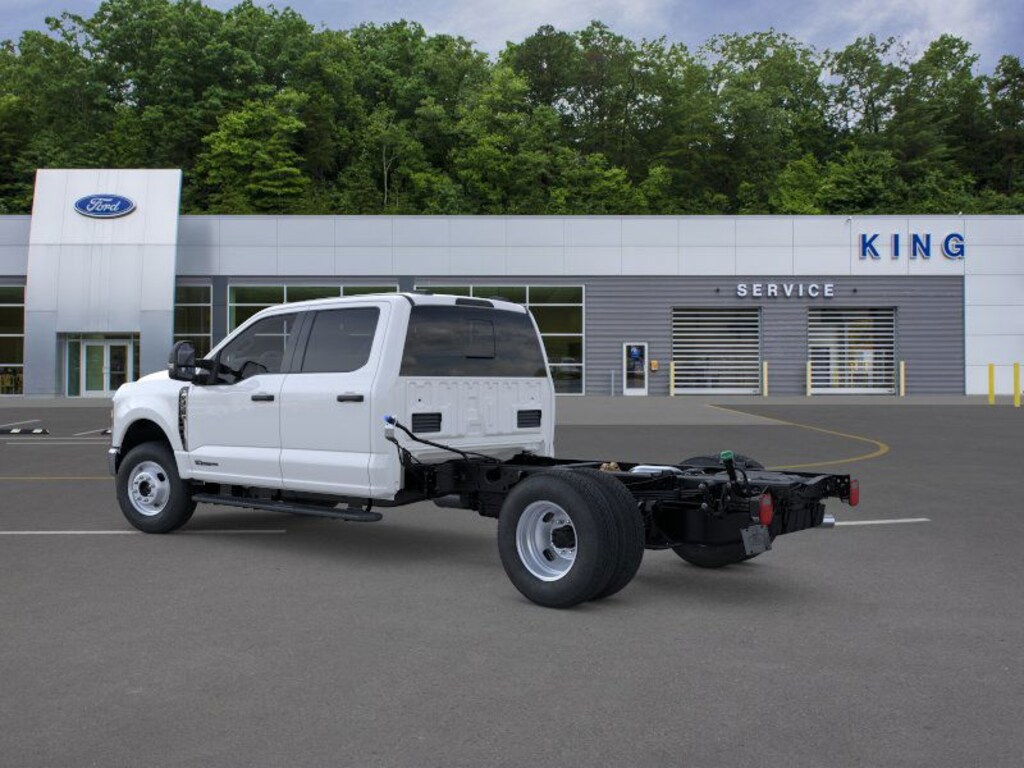 New 2026 Ford F-350 Chassis F-350 XL Truck Crew Cab