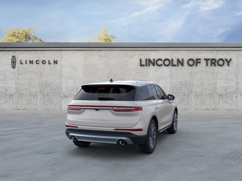 2024 Lincoln Corsair Premiere 8