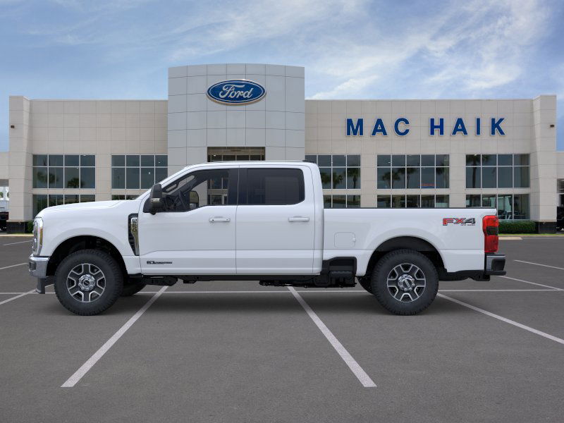 2026 Ford F-250 Lariat photo 2