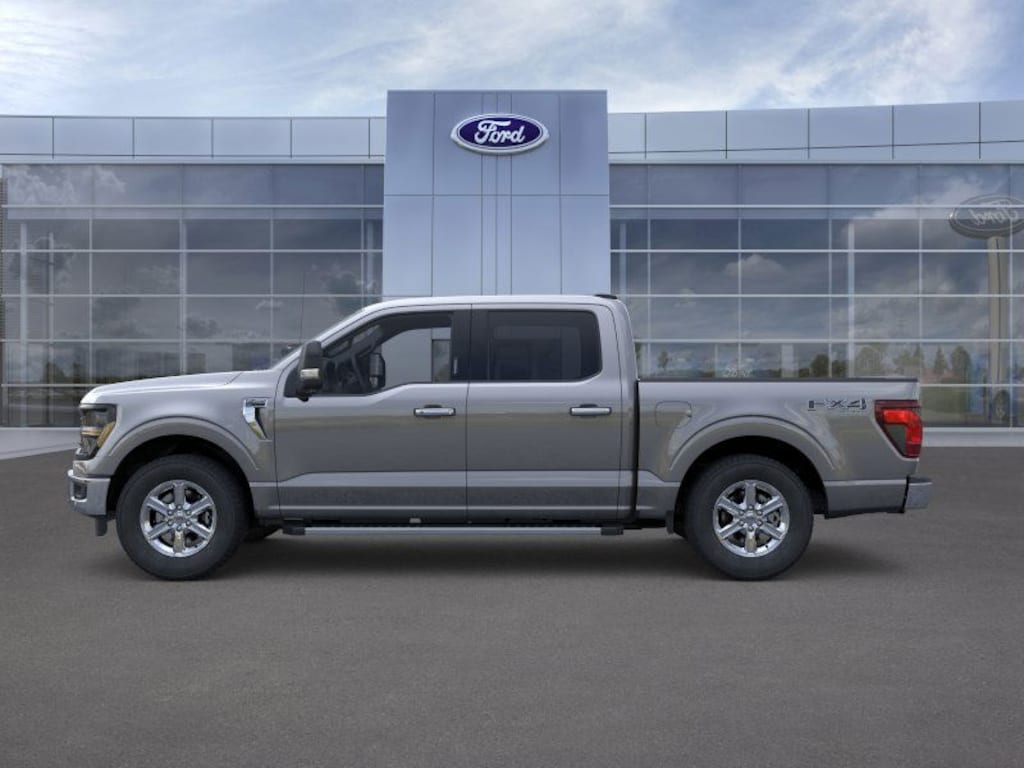 New 2024 Ford F-150 XLT Truck SuperCrew Cab