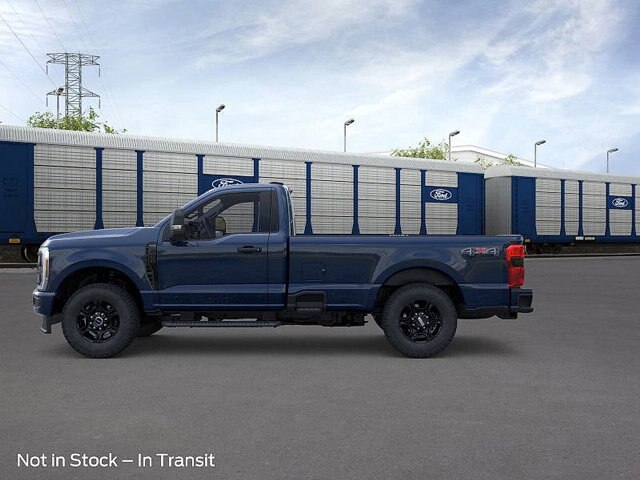 2025 Ford F-350 XL photo 3