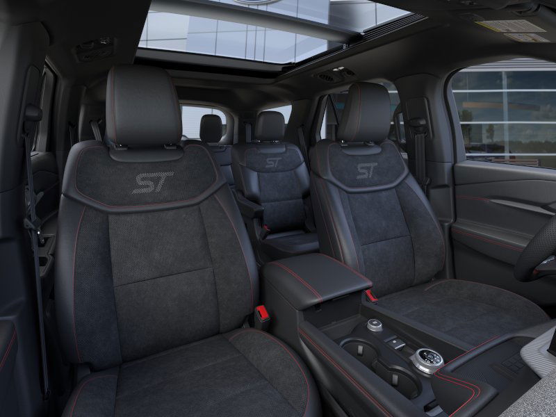 2025 Ford Explorer ST photo 24