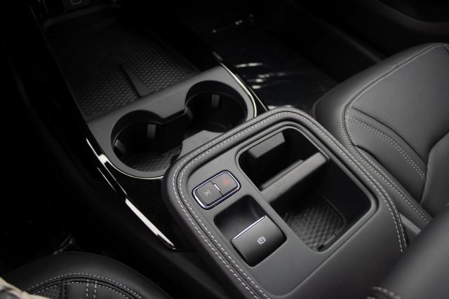 2025 Ford Mustang Mach-E Premium - Photo 40