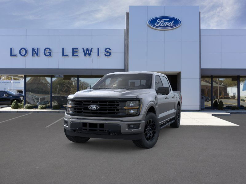2025 Ford F-150 XLT photo 2