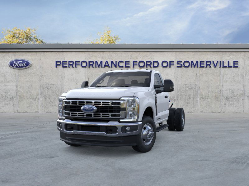 2026 Ford F-350 photo 2