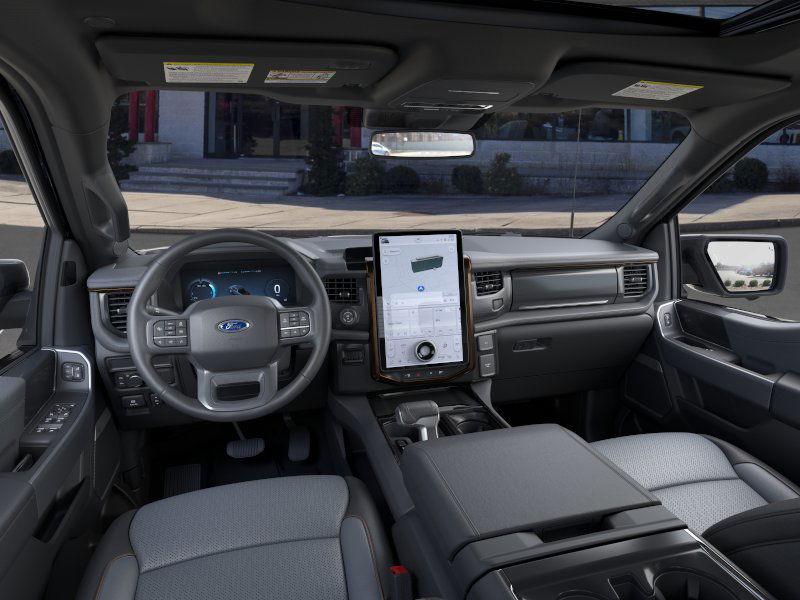 2025 Ford F-150 Lightning Lariat - Photo 9