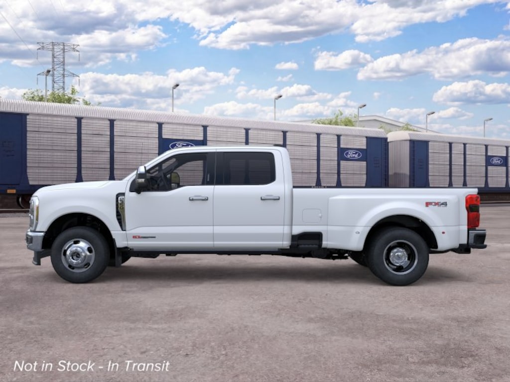 New 2026 Ford F-350 Lariat Truck Crew Cab