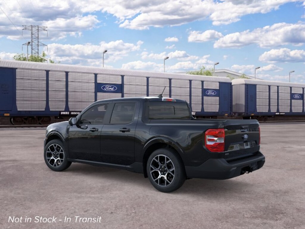 New 2026 Ford Maverick Lariat Cab; Super Crew