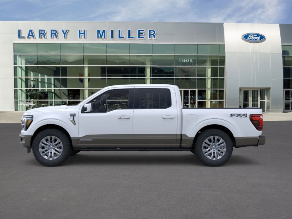 New 2025 Ford F-150 King Ranch 4WD SuperCrew 5-1/2' Box V6 Engine