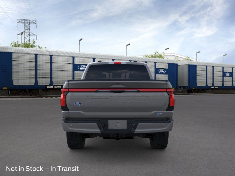 2025 Ford F-150 Lightning Lariat 5