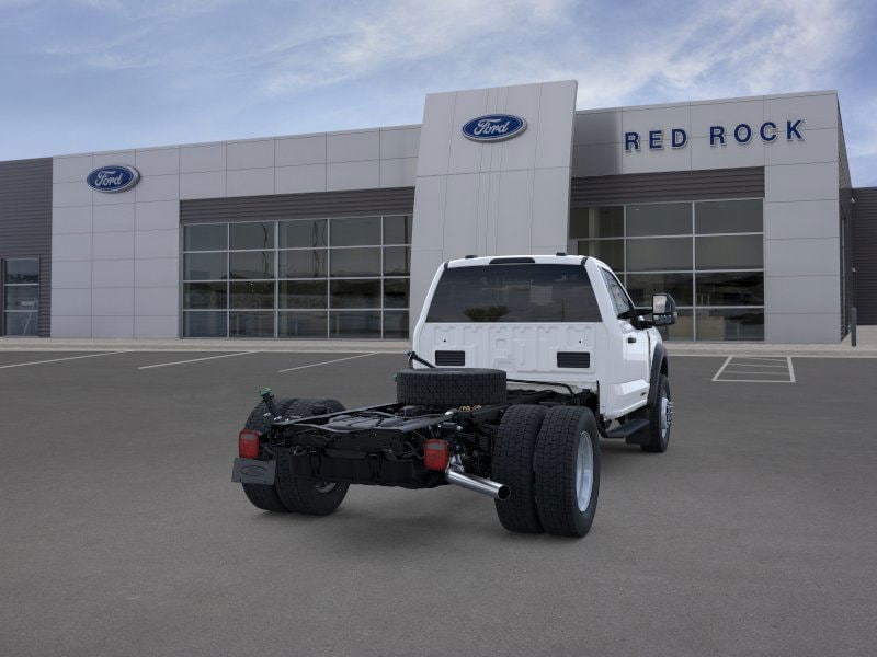 2025 Ford F-550 Super Duty Chassis Cab XL - Photo 30