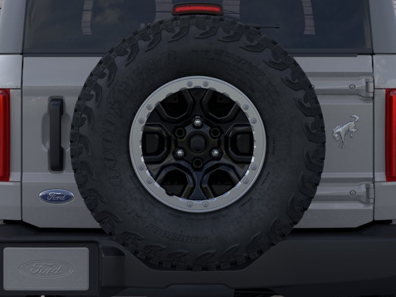 2026 Ford Bronco Base SUV
