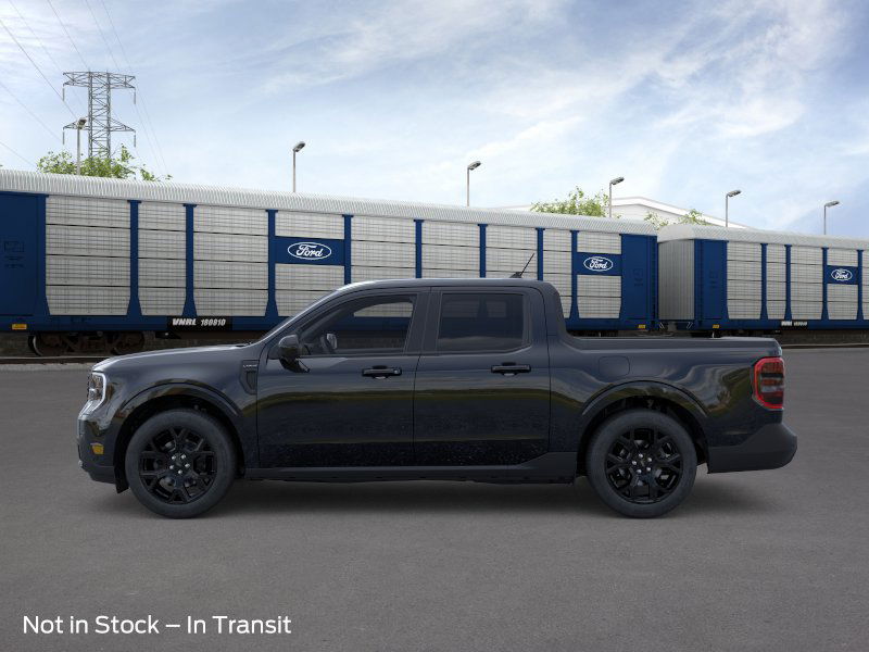 2025 Ford Maverick Lariat photo 2