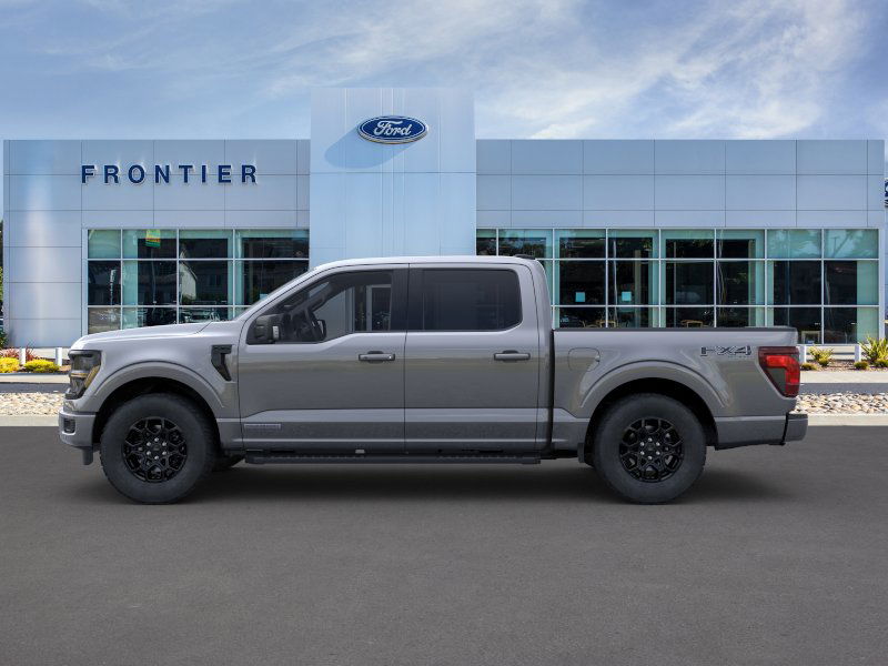 2025 Ford F-150 XLT photo 3