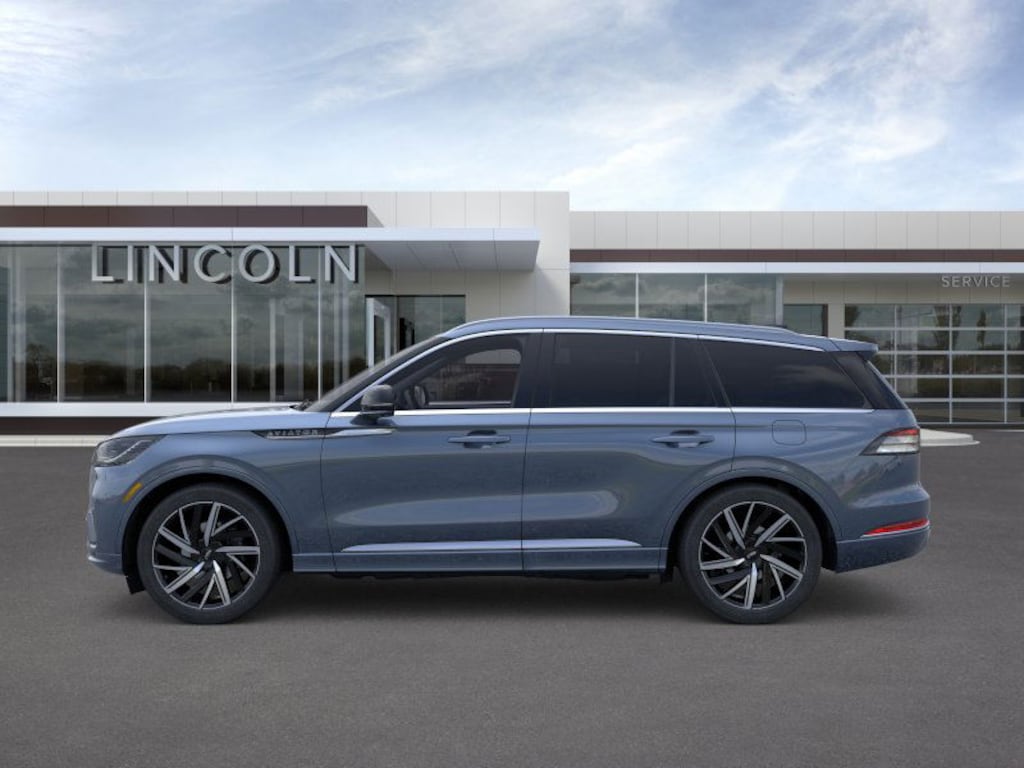New 2026 Lincoln Aviator Black Label SUV
