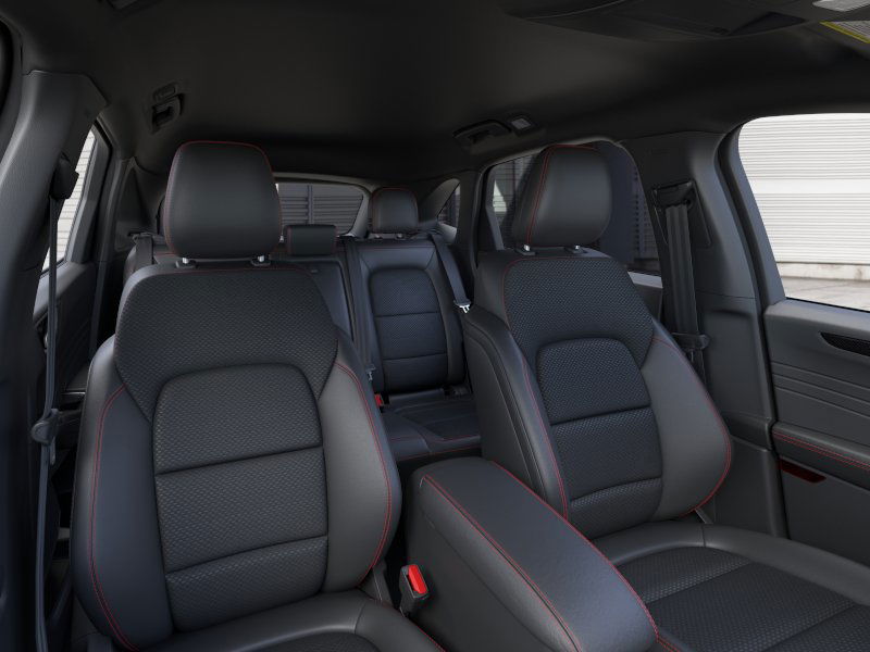 2025 Ford Escape ST-Line 33