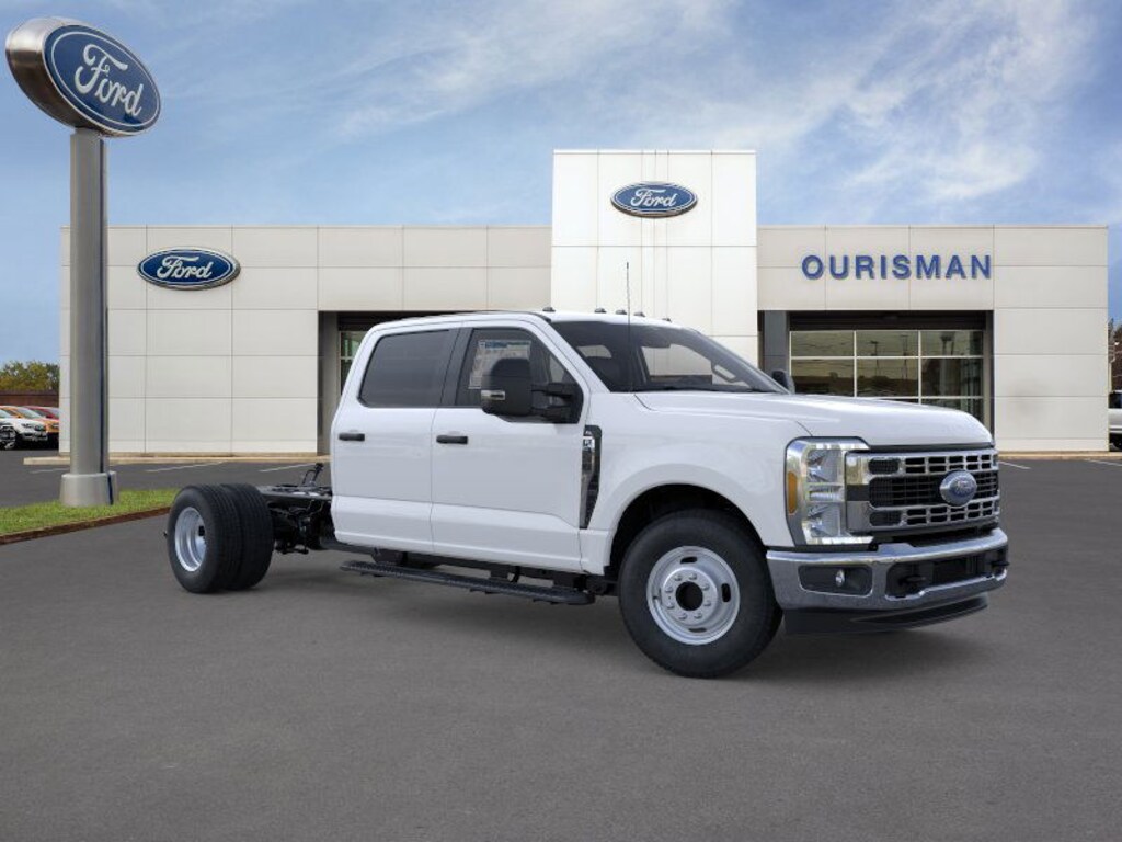 New 2025 Ford F-350 Chassis XL Chassis
