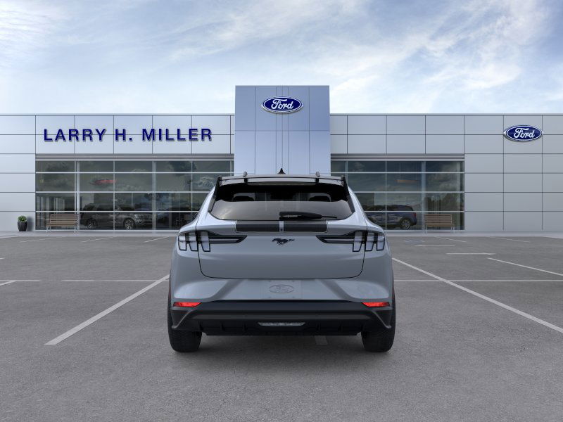 2025 Ford Mustang Mach-E GT - Photo 35