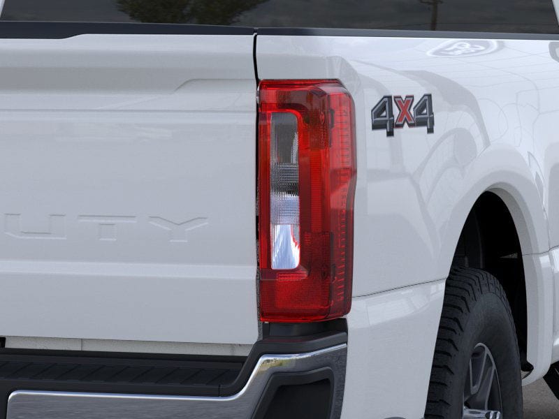 2025 Ford F-350 Super Duty XLT - Photo 46