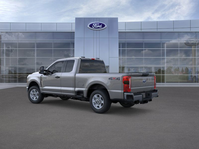 2026 Ford F-350 XLT photo 4