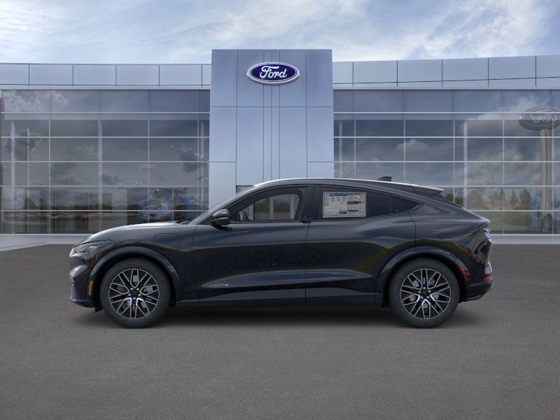 2025 Ford Mustang Mach-E Premium photo 3