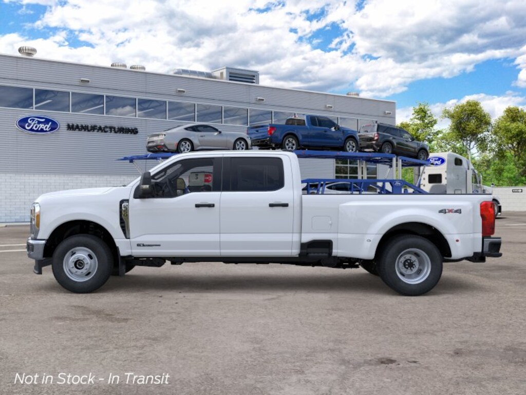 New 2026 Ford F-350 DRW Truck Crew Cab