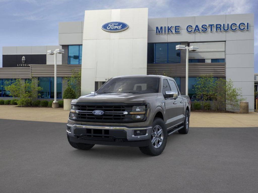 New 2025 Ford F-150 XLT Truck SuperCrew Cab