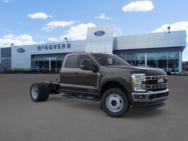 2026 Ford F-550 Super Duty Chassis Cab XL - Photo 28