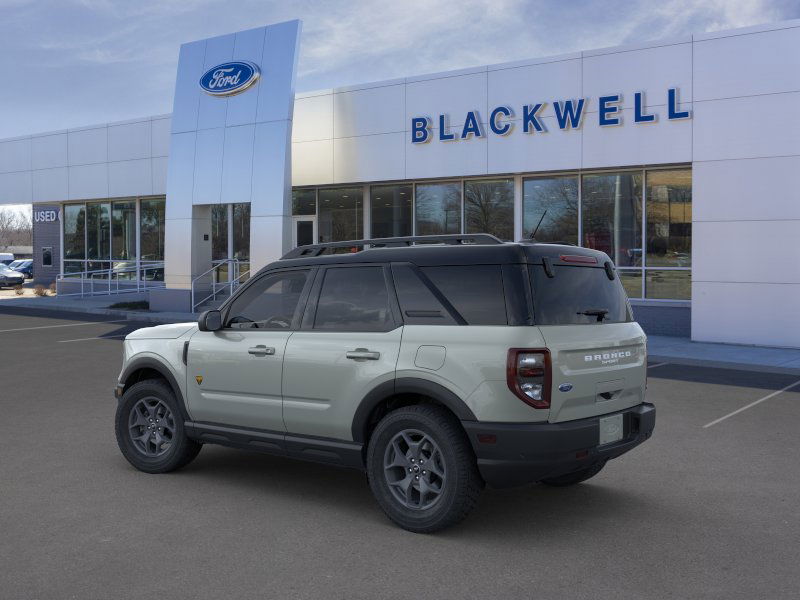 2024 Ford Bronco Sport Badlands photo 4
