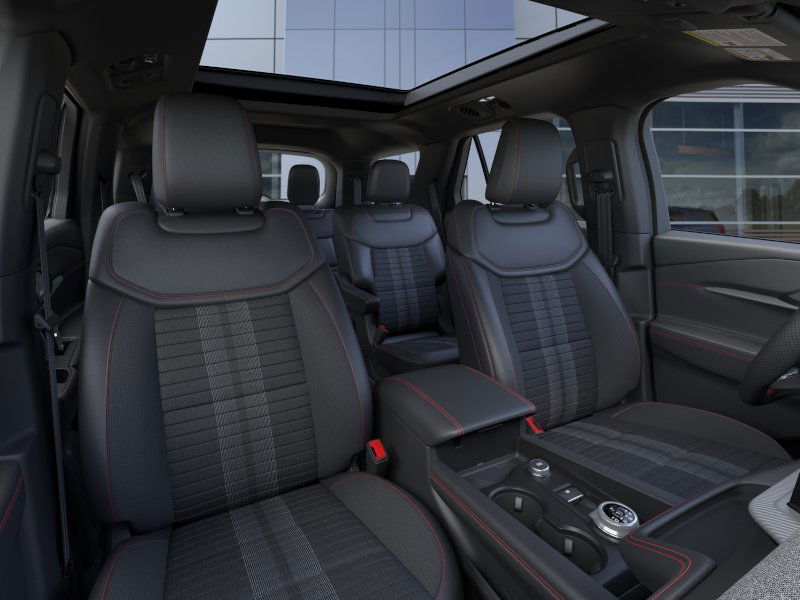 2026 Ford Explorer ST-Line - Photo 10